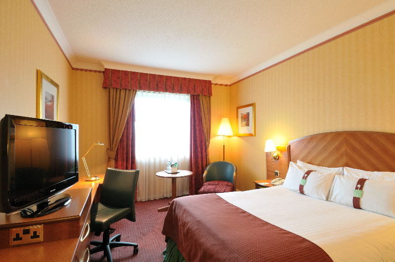 Doubletree By Hilton Woking Hotel Luaran gambar